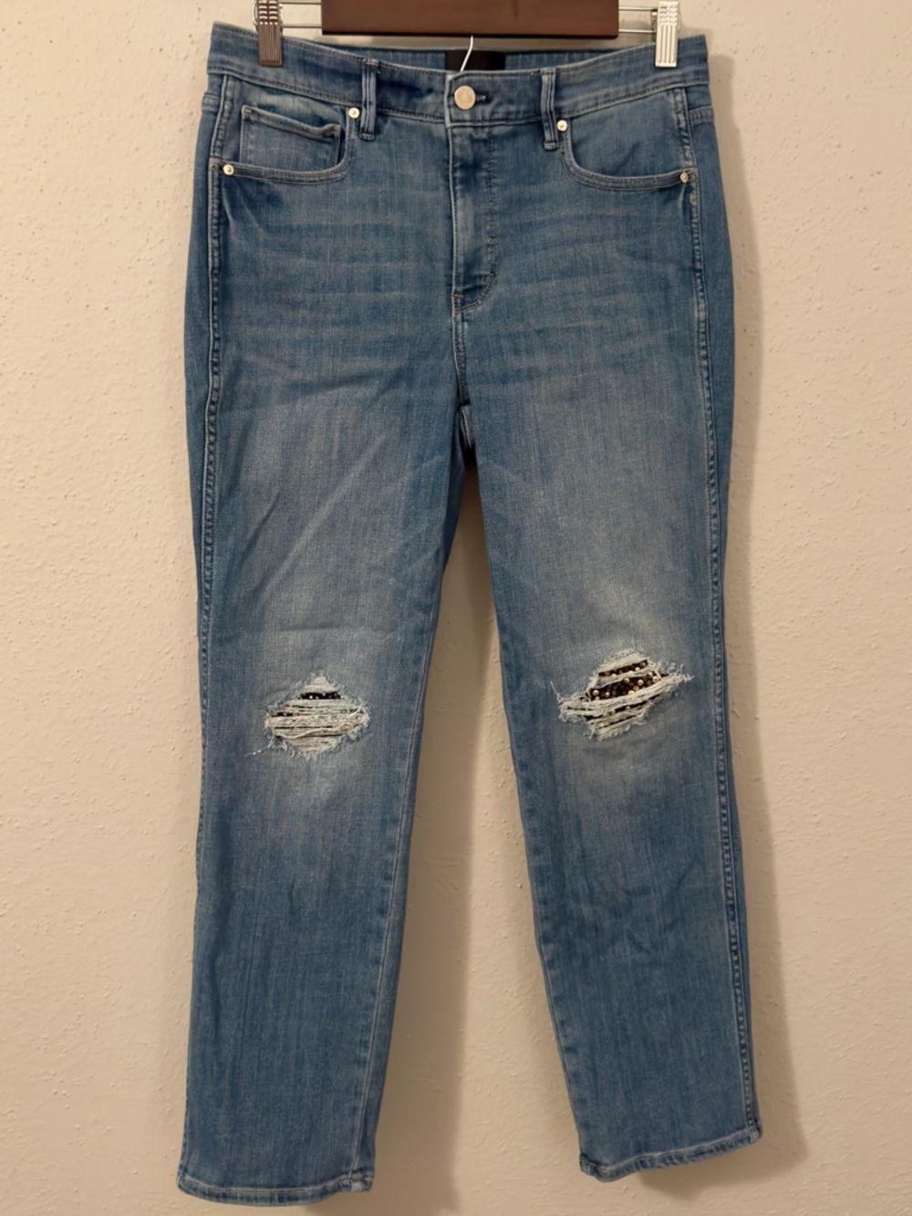 White House Black Market Embellished Distressed Straight Jeans Size 8